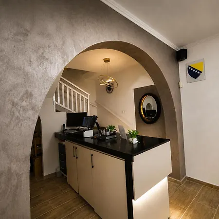 Bed & Breakfast Hum *